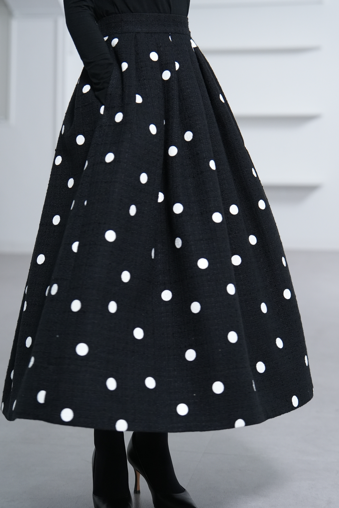 Anna Tweed Dotの画像