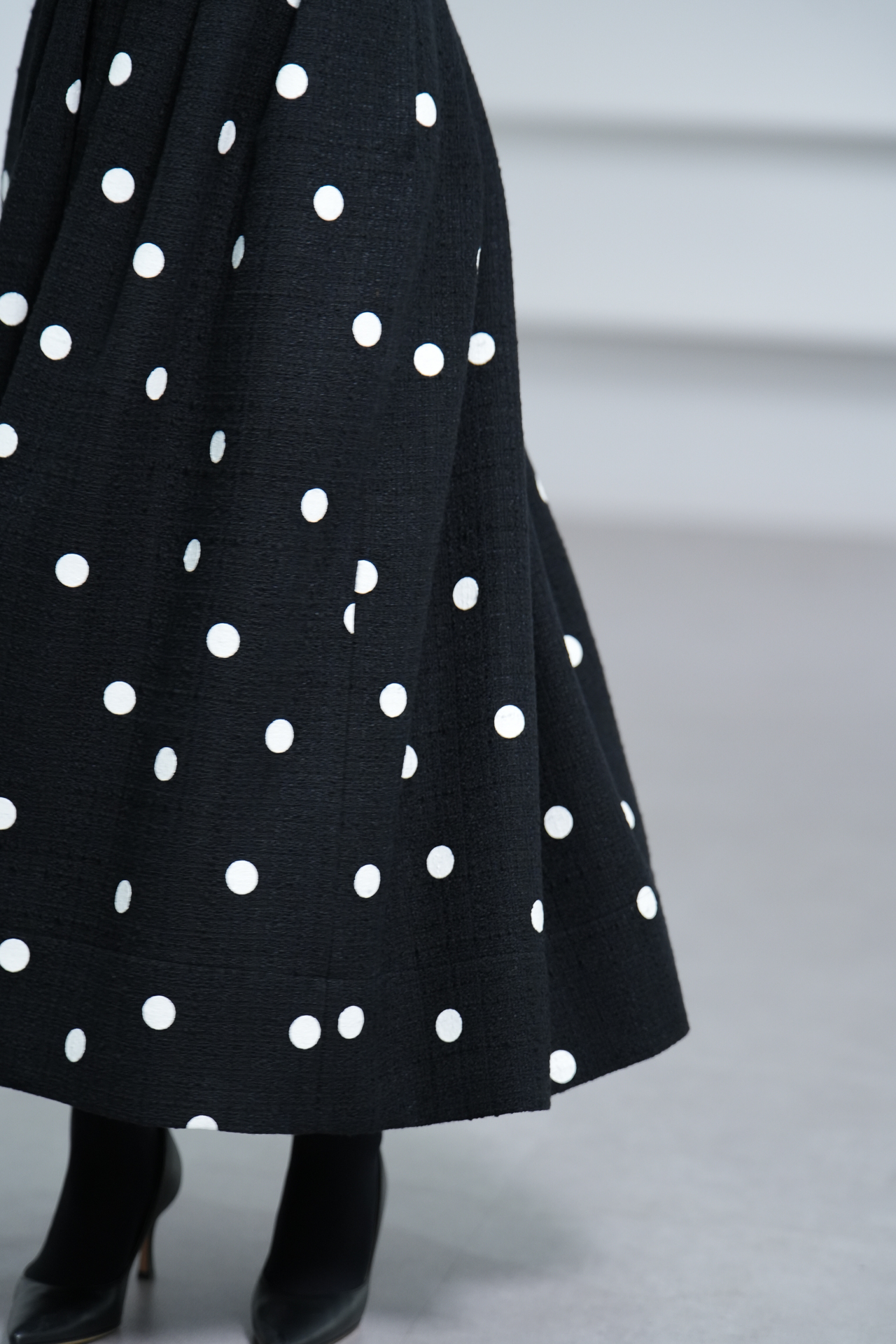 Anna Tweed Dotの画像