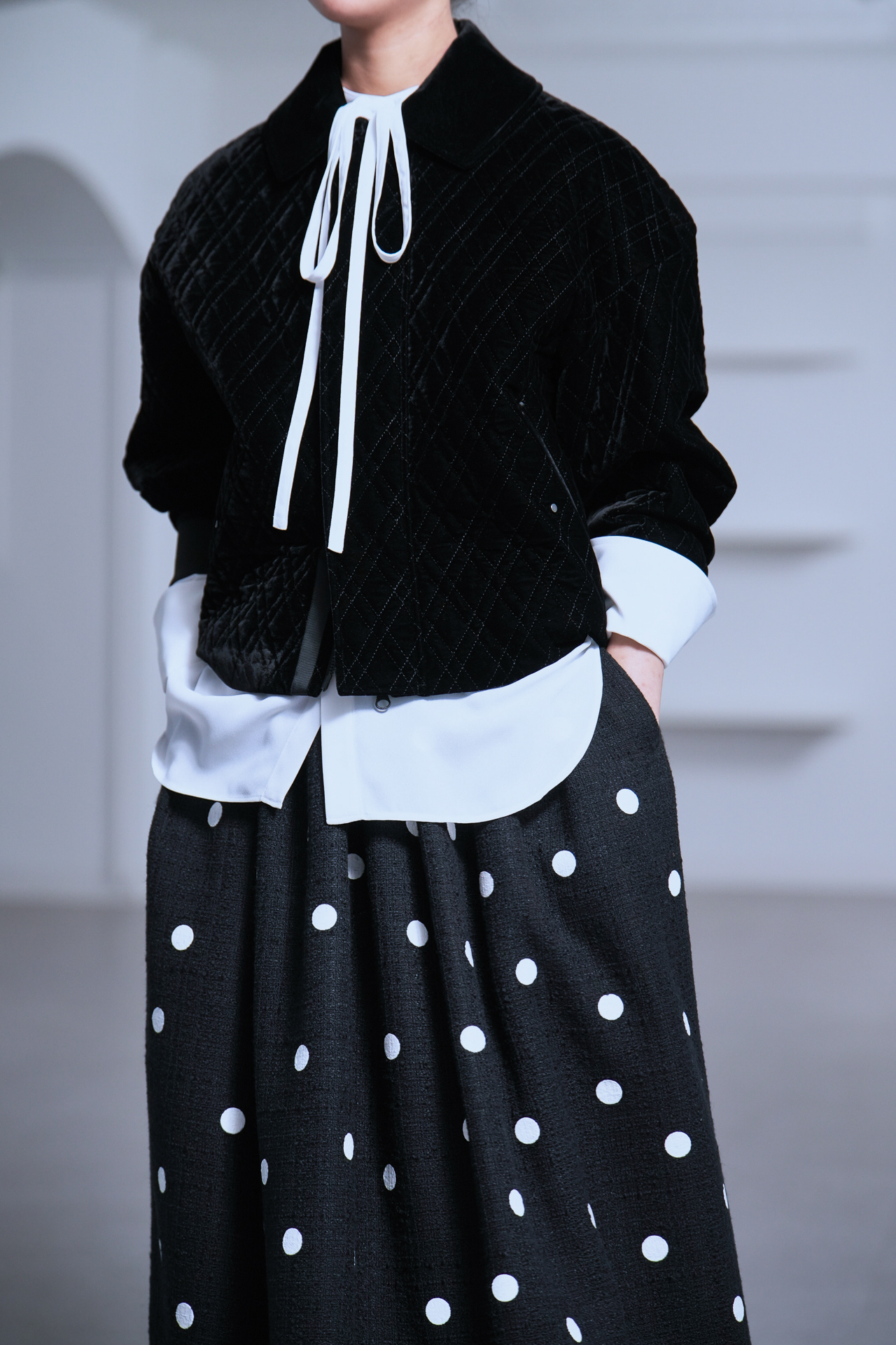 Anna Tweed Dot | SHE Tokyo online shop