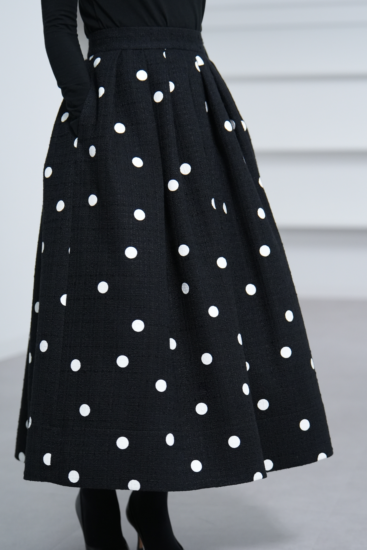 Anna Tweed Dotの画像