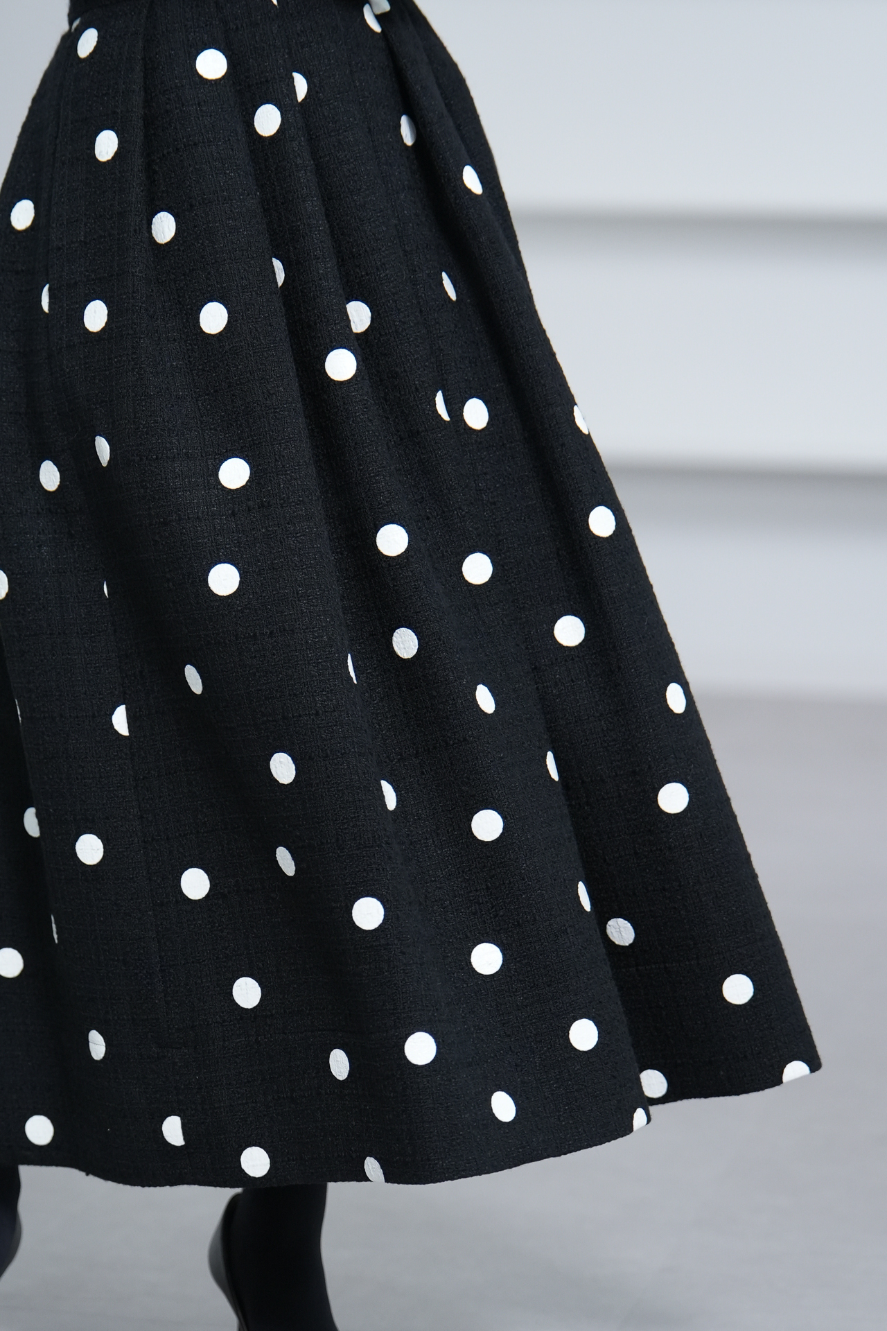 Anna Tweed Dotの画像