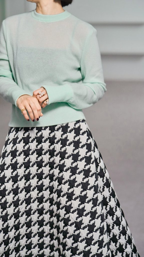 Jenny Houndstoothの画像