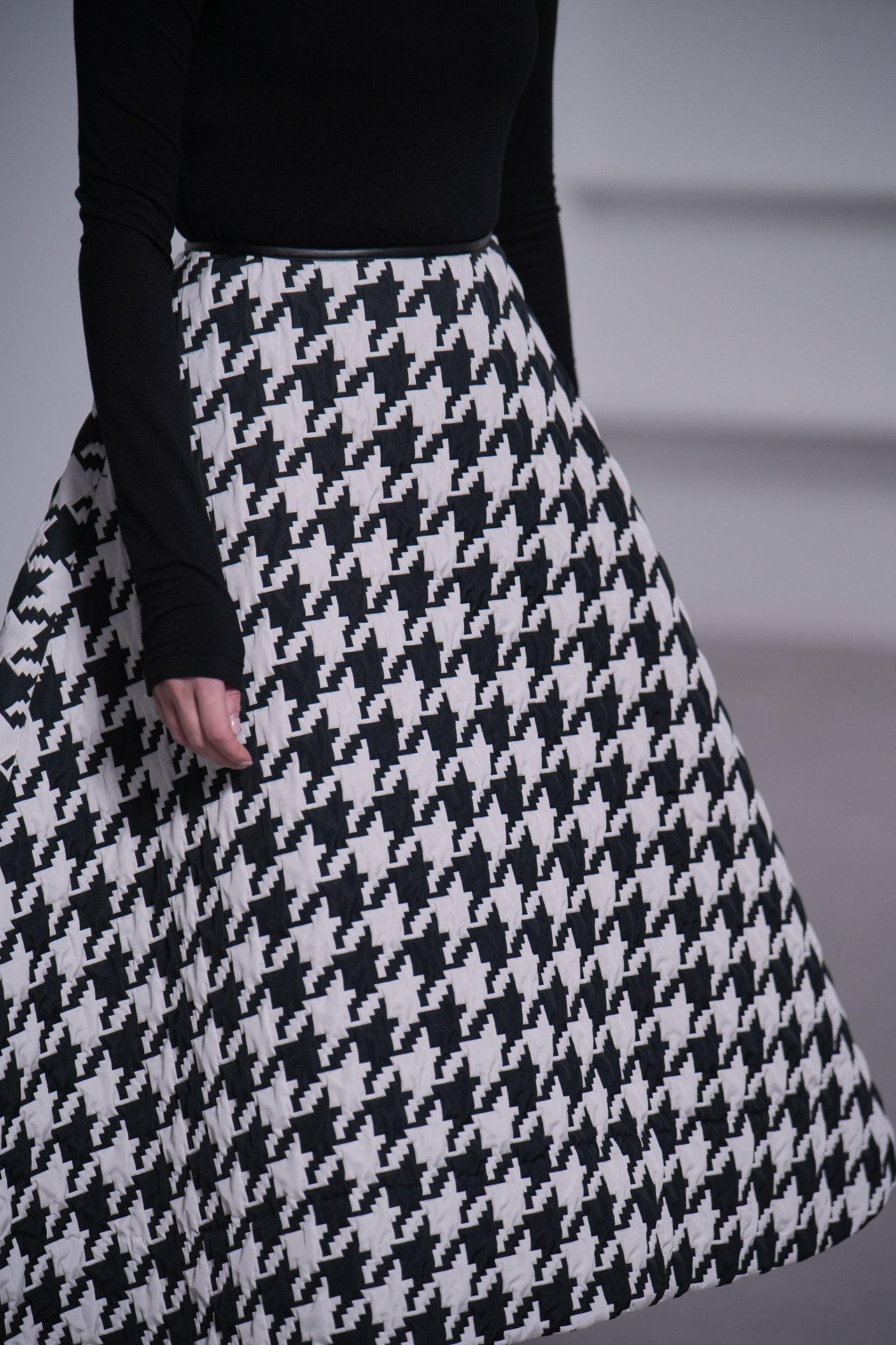 Jenny Houndstoothの画像