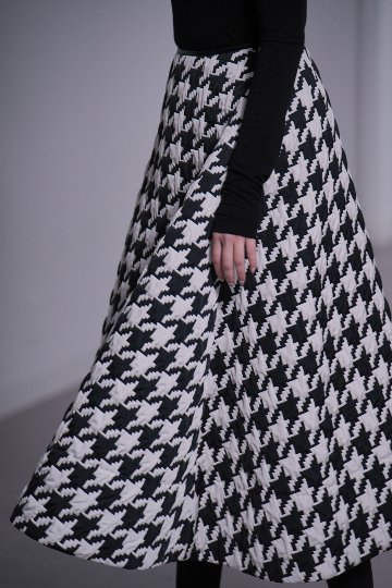 Jenny Houndstoothの画像