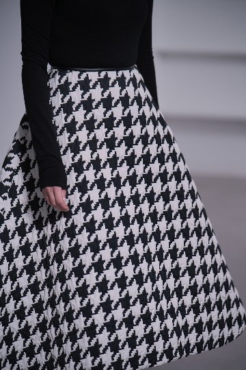 Jenny Houndstoothの画像