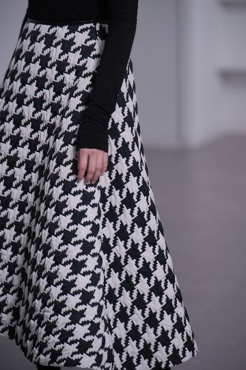 Jenny Houndstoothの画像