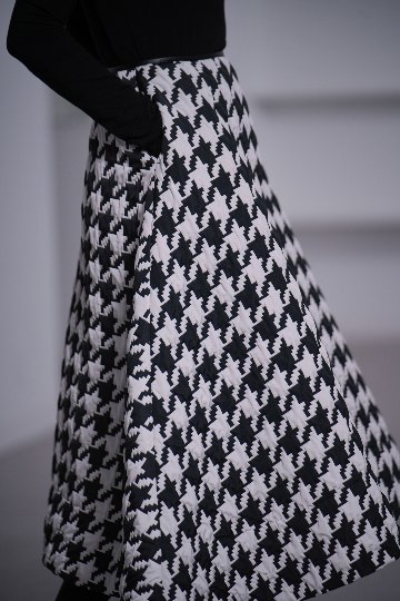 Jenny Houndstoothの画像