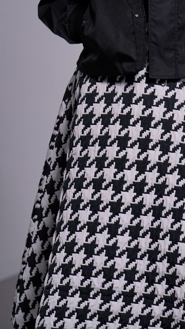 Jenny Houndstoothの画像