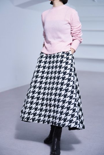 Jenny Houndstoothの画像