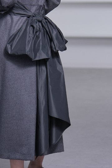 Fiona Charcoalの画像