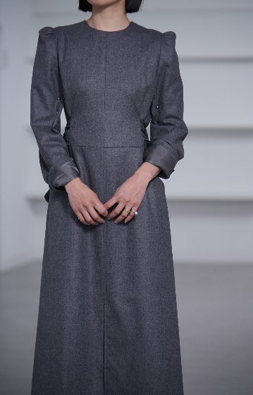 Fiona Charcoalの画像