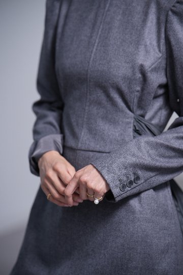 Fiona Charcoalの画像