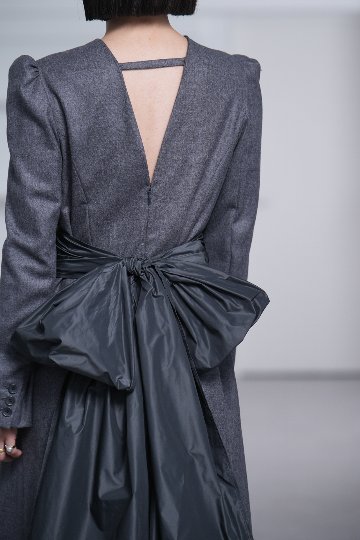 Fiona Charcoalの画像