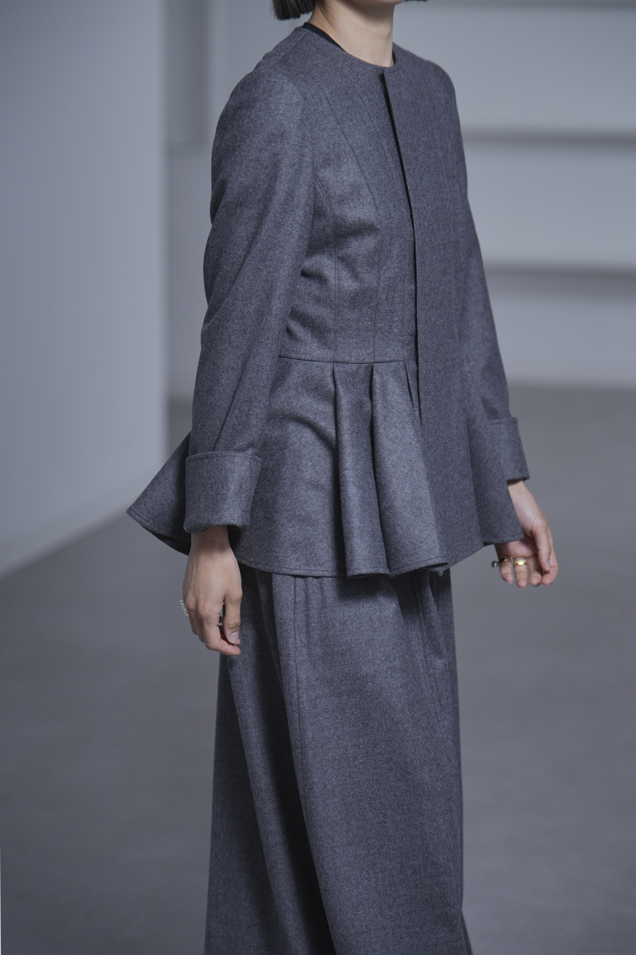 Randi Charcoalの画像