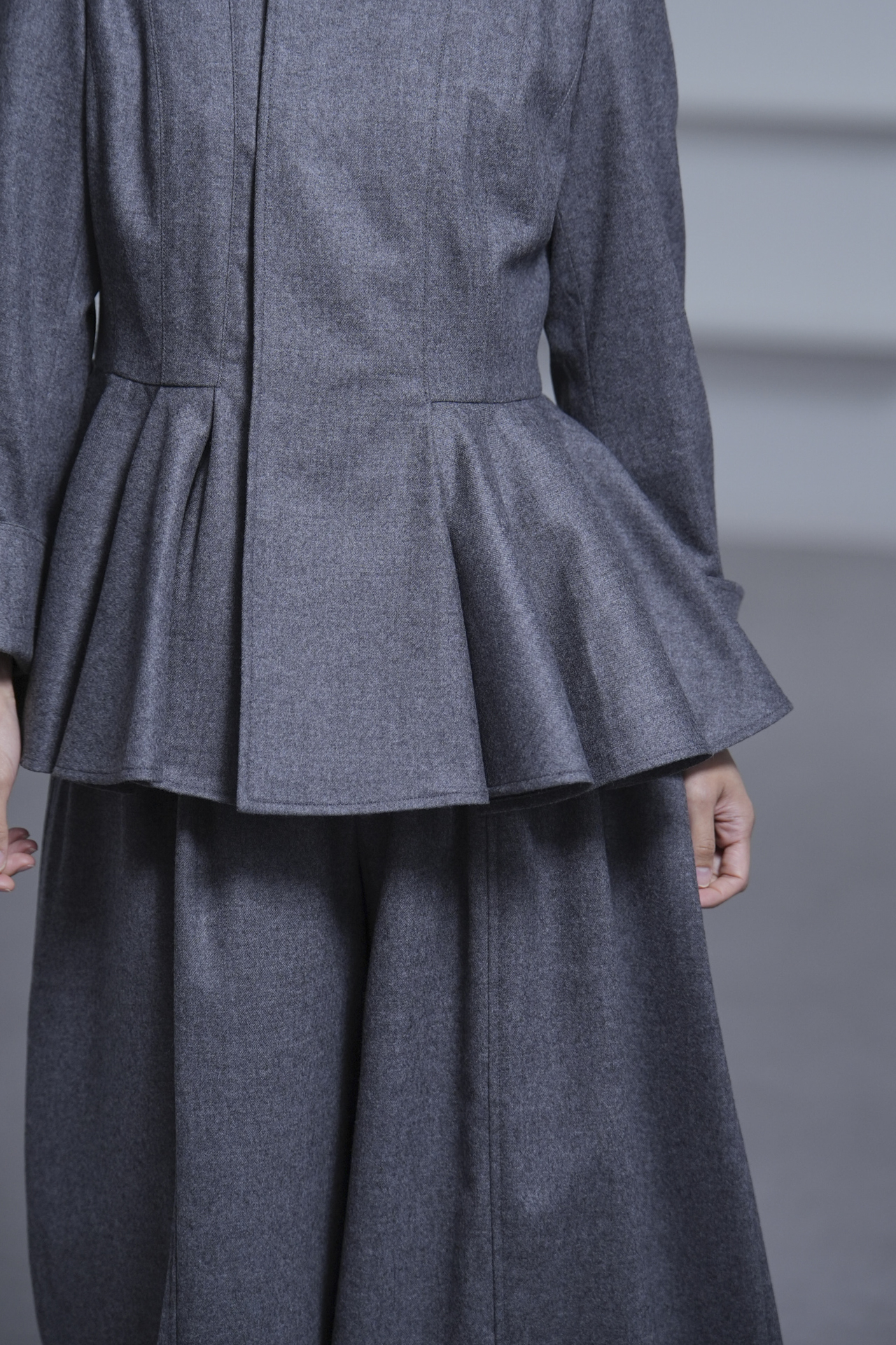 Randi Charcoalの画像