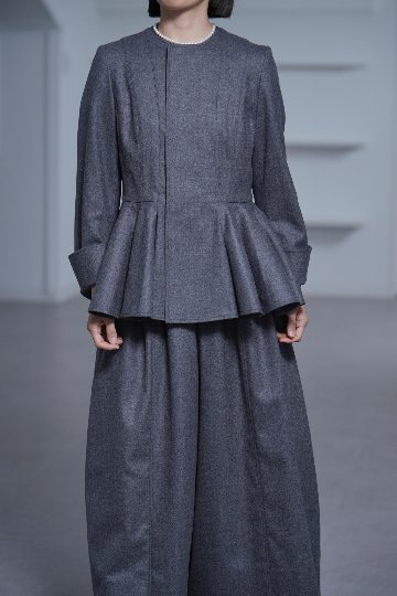 Randi Charcoalの画像