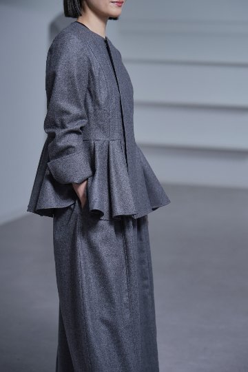 Randi Charcoalの画像