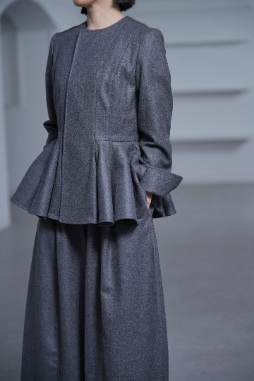 Randi Charcoalの画像