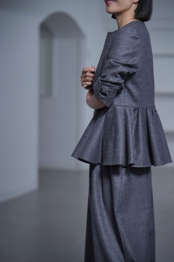 Randi Charcoalの画像