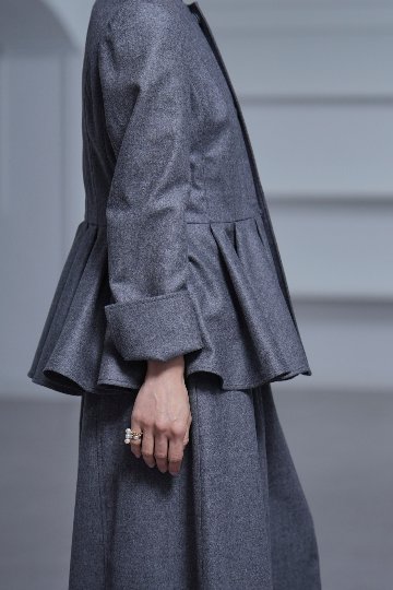 Randi Charcoalの画像