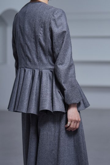 Randi Charcoalの画像