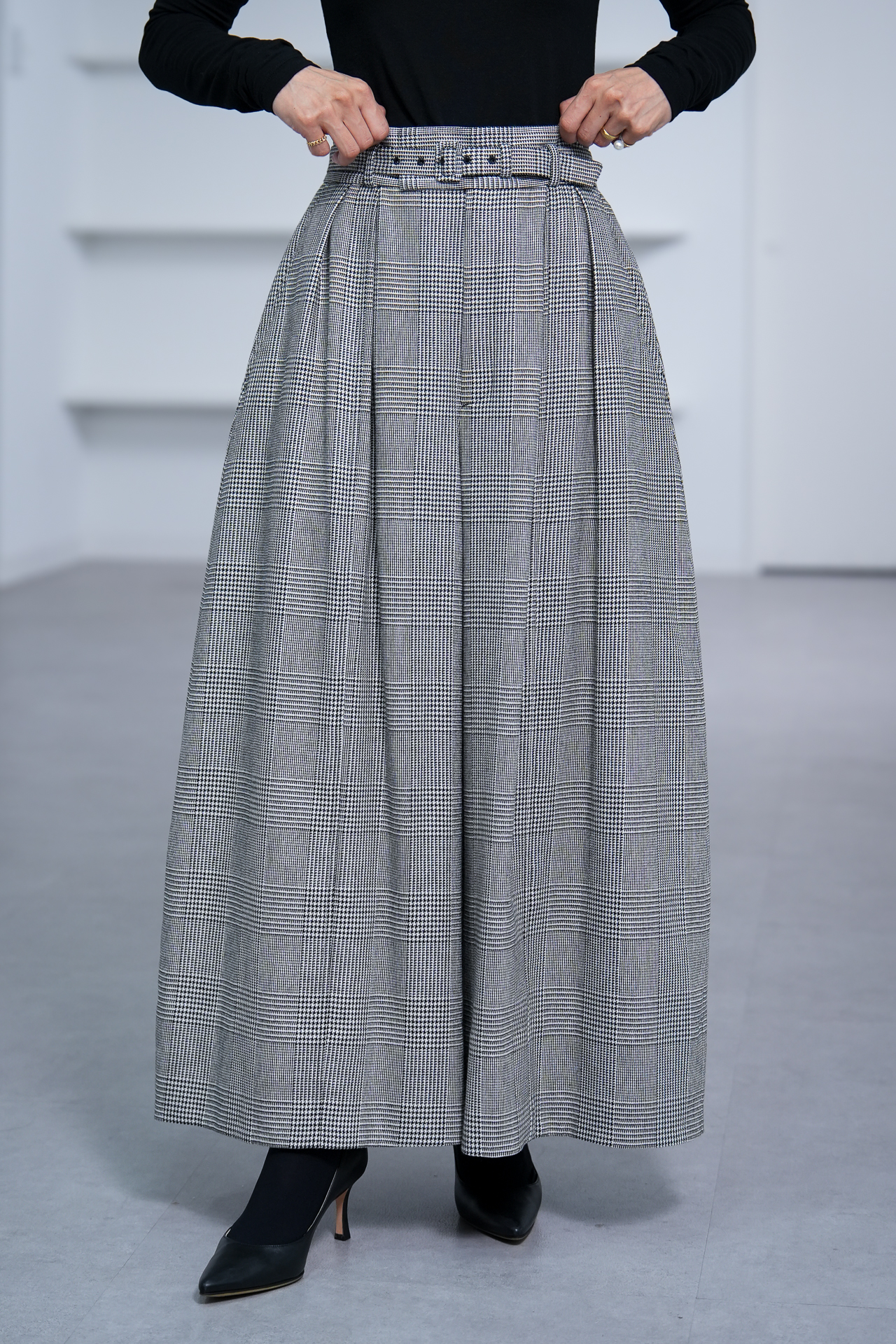 Fred Glen Check　White/Blackの画像