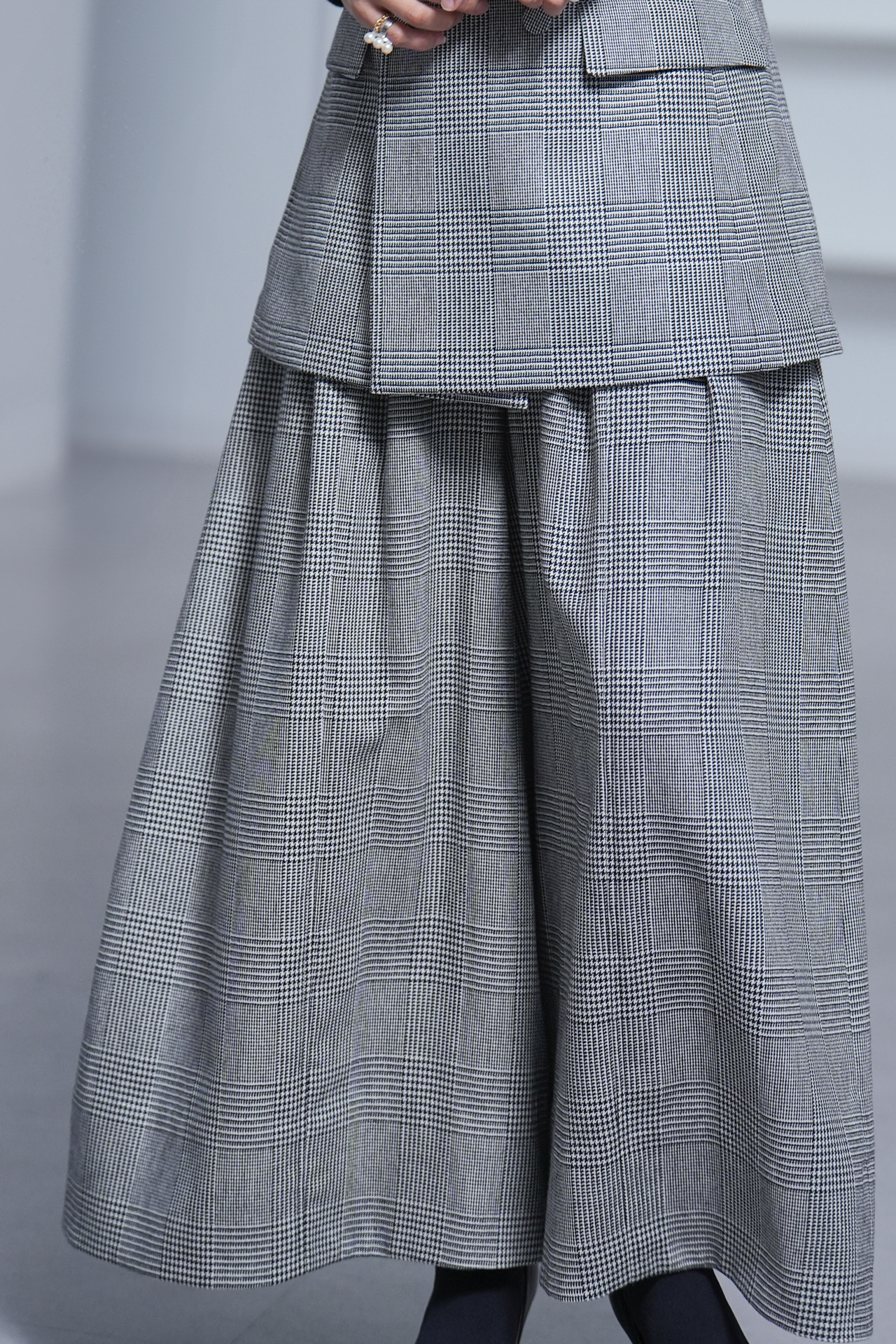 Fred Glen Check　White/Blackの画像