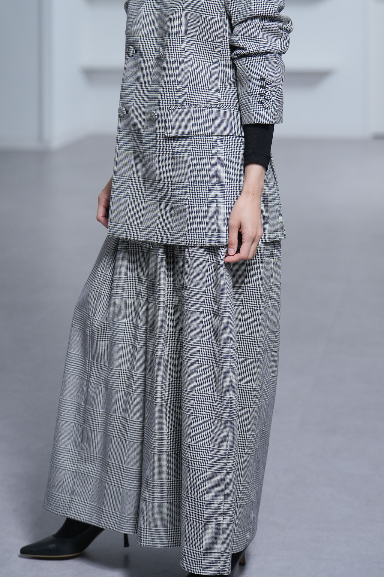 Fred Glen Check　White/Blackの画像