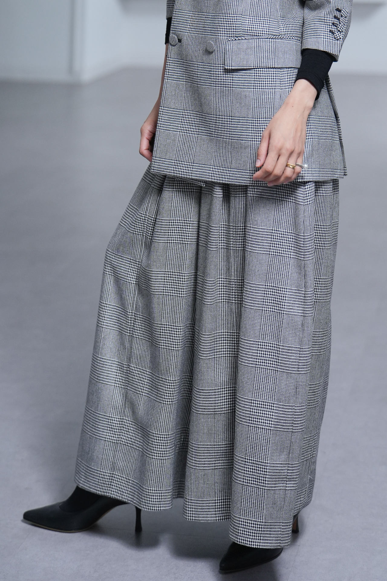 Fred Glen Check　White/Blackの画像