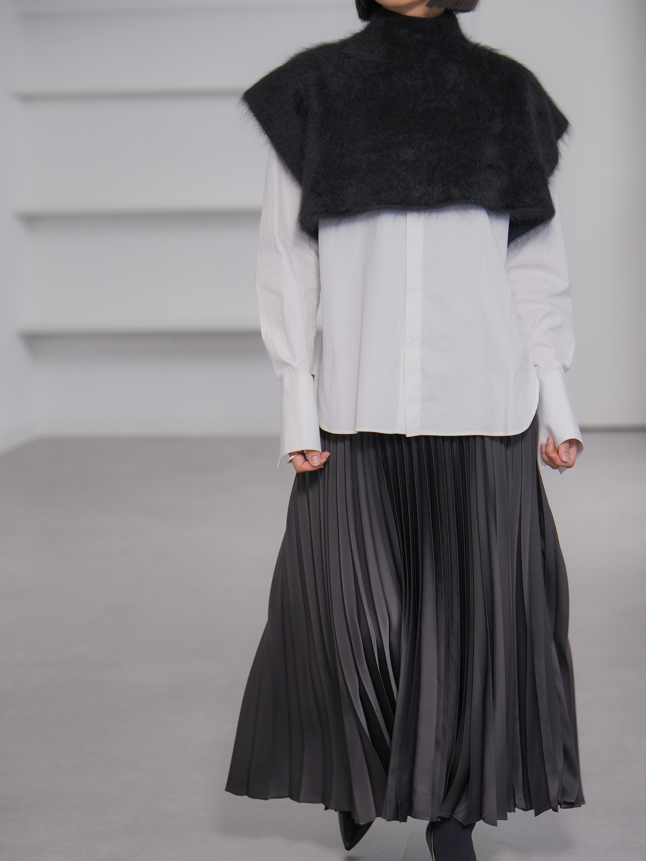 Rona Fur Cashmere（全3色）の画像