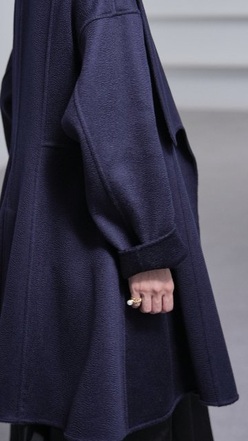 Patricia Premium Navyの画像