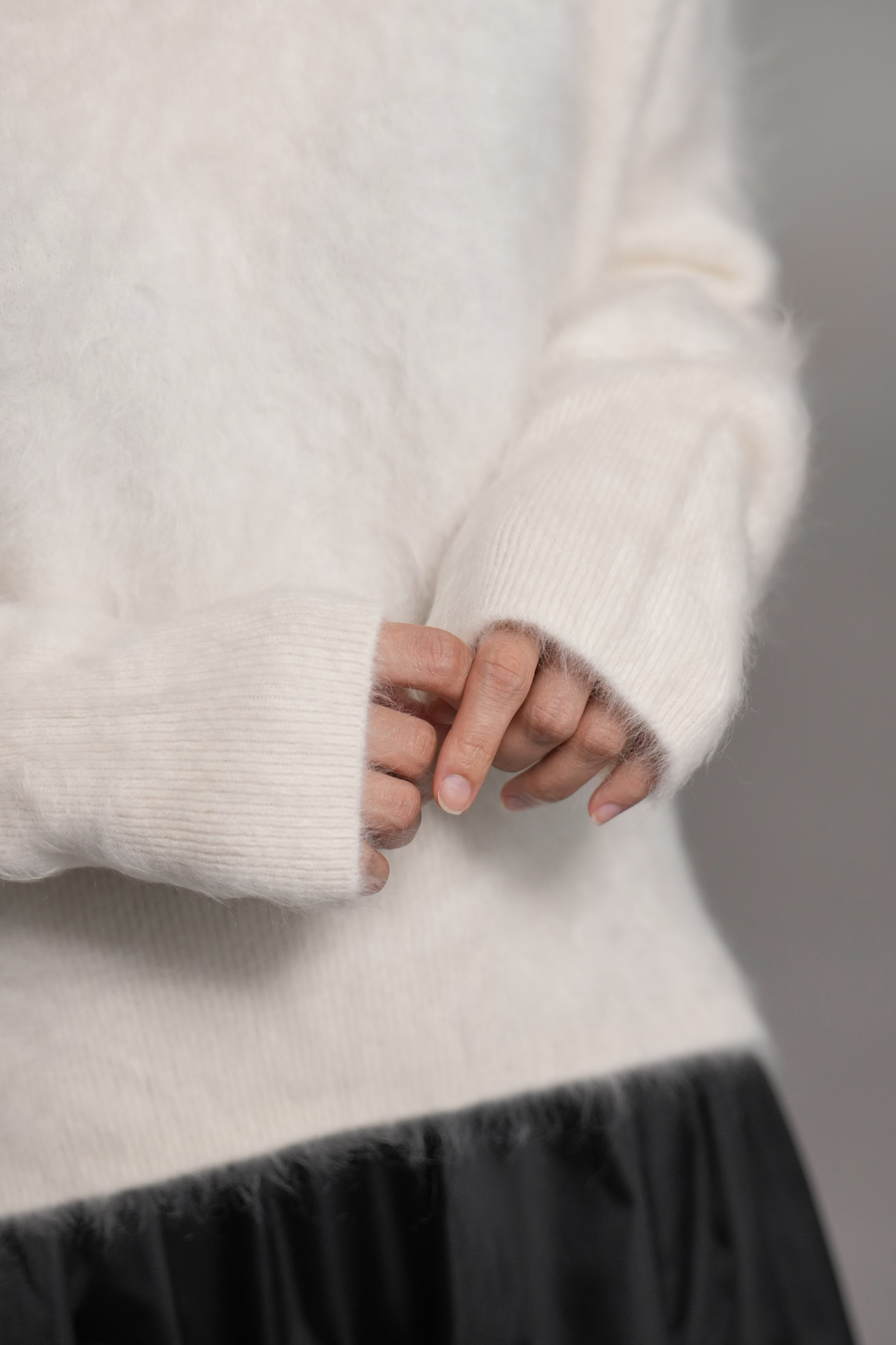 Alma Fur Cashmere OffWhiteの画像