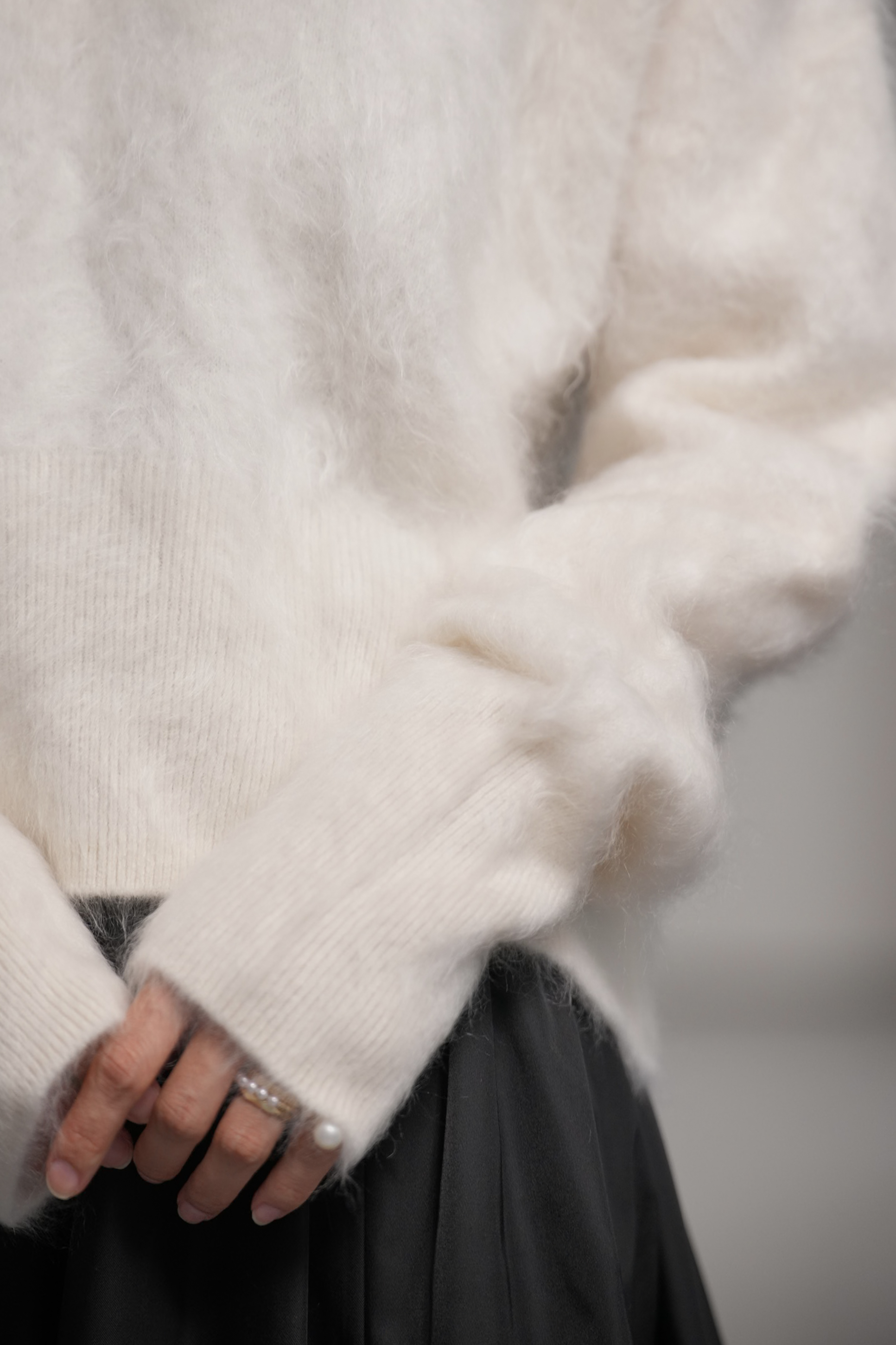 Alma Fur Cashmere OffWhiteの画像