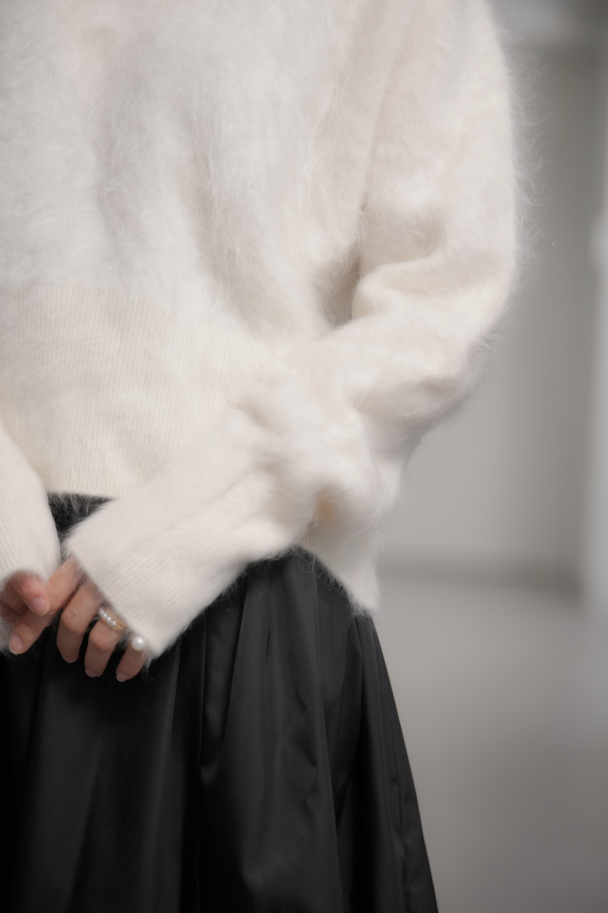 Alma Fur Cashmere OffWhiteの画像