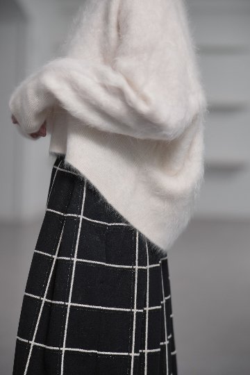 Alma Fur Cashmere High Neck OffWhiteの画像