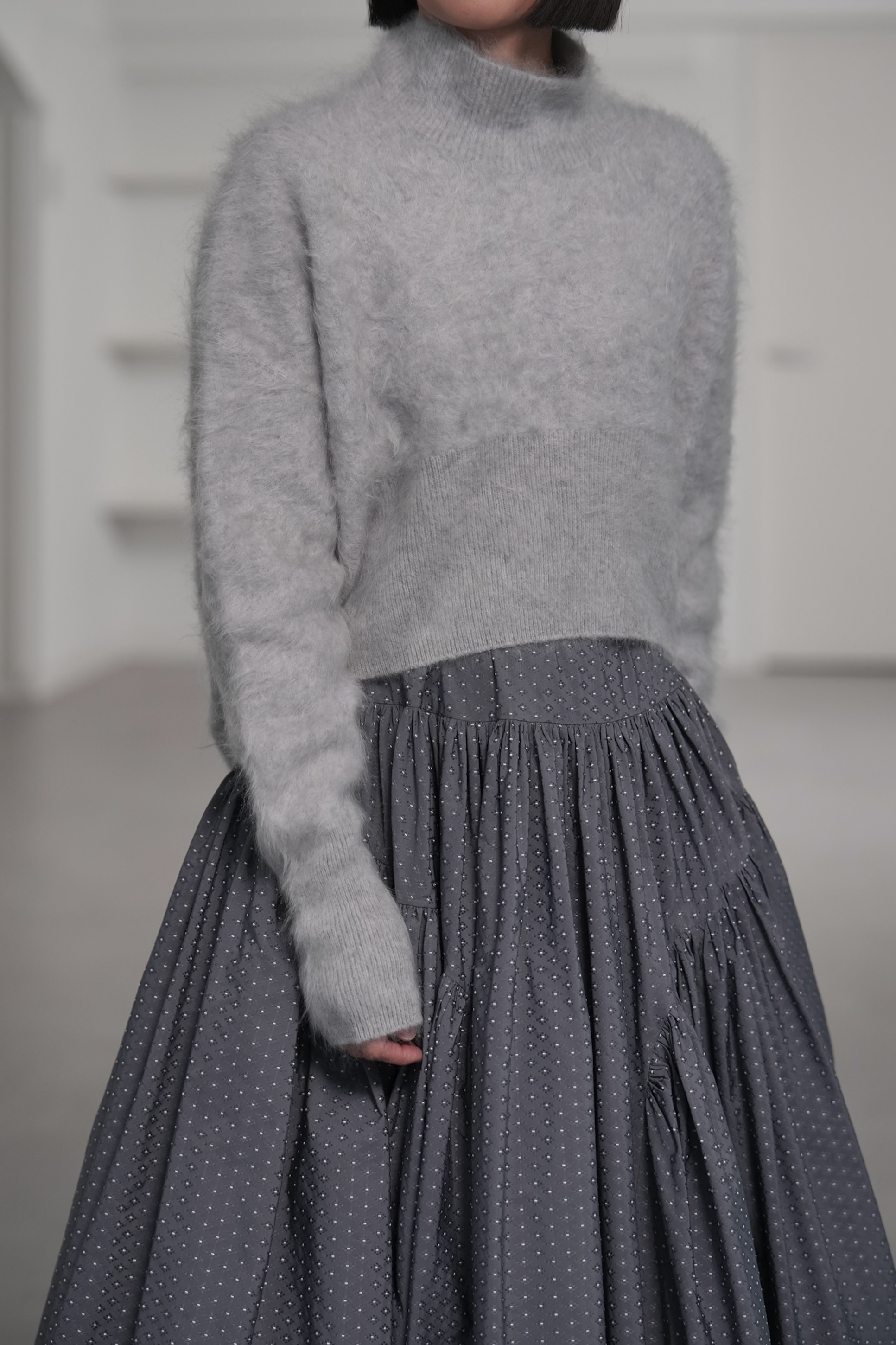 Alma Fur Cashmere High Neck IceGrayの画像