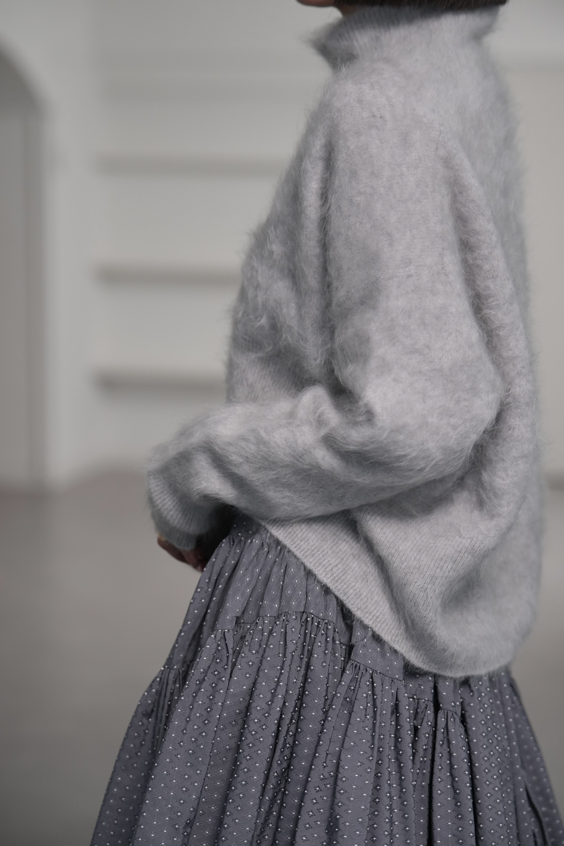 Alma Fur Cashmere High Neck IceGrayの画像