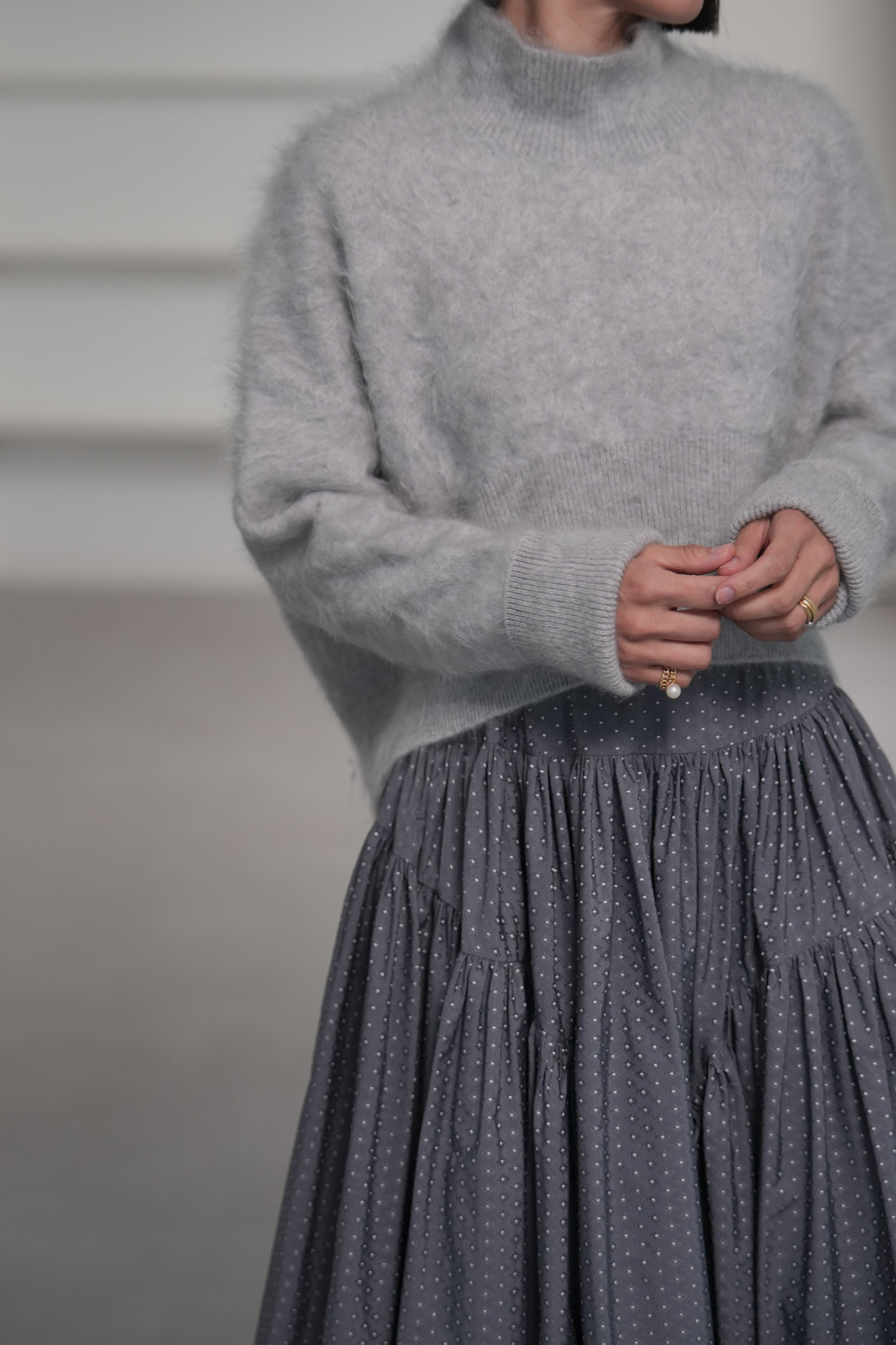 Alma Fur Cashmere High Neck IceGrayの画像