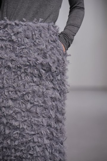 Odile Feather Charcoalの画像