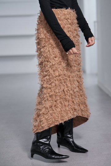 Odile Feather Cappuccinoの画像