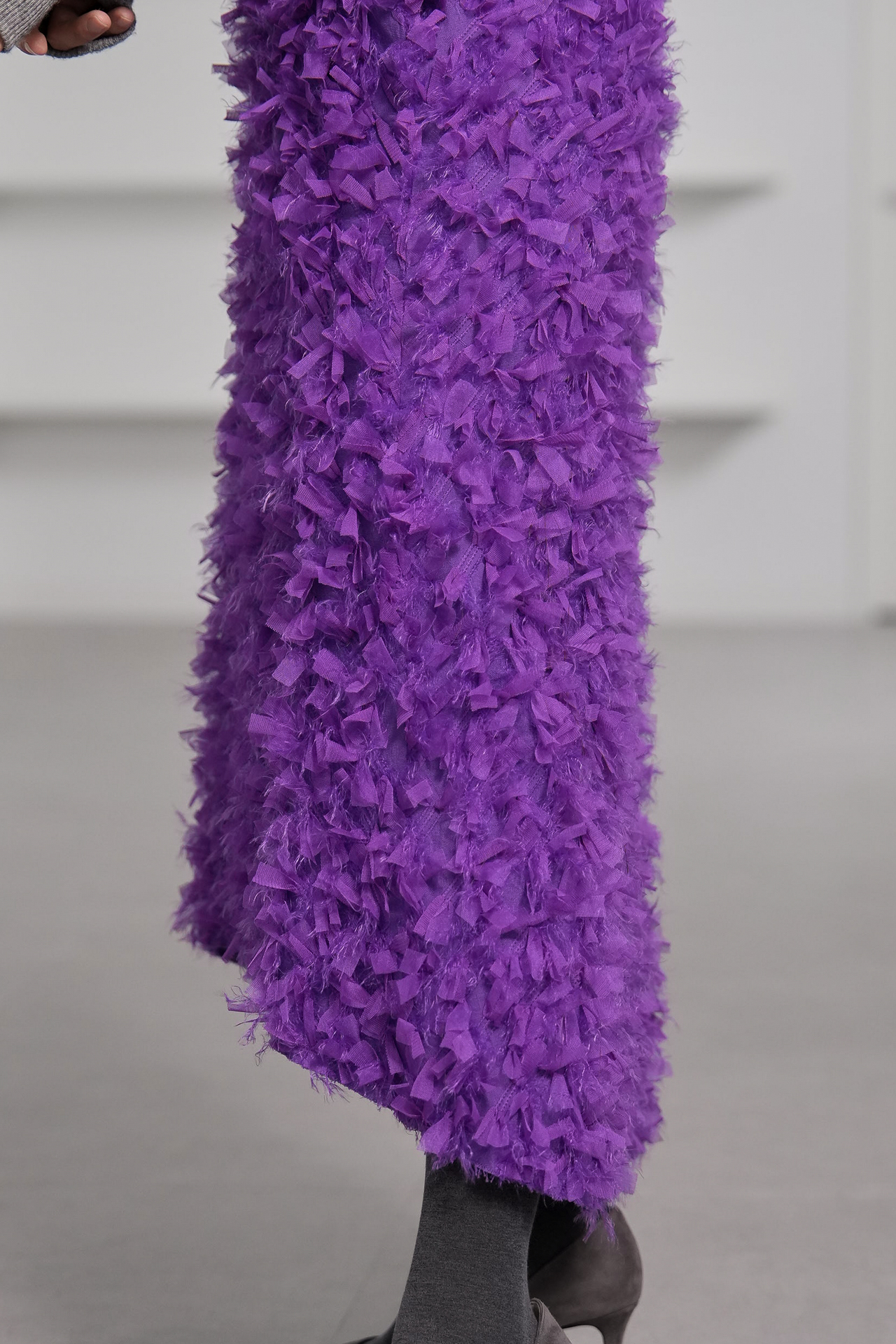Odile Feather Grapeの画像