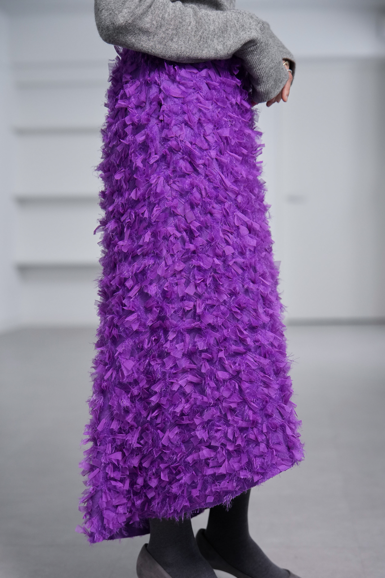 Odile Feather Grapeの画像