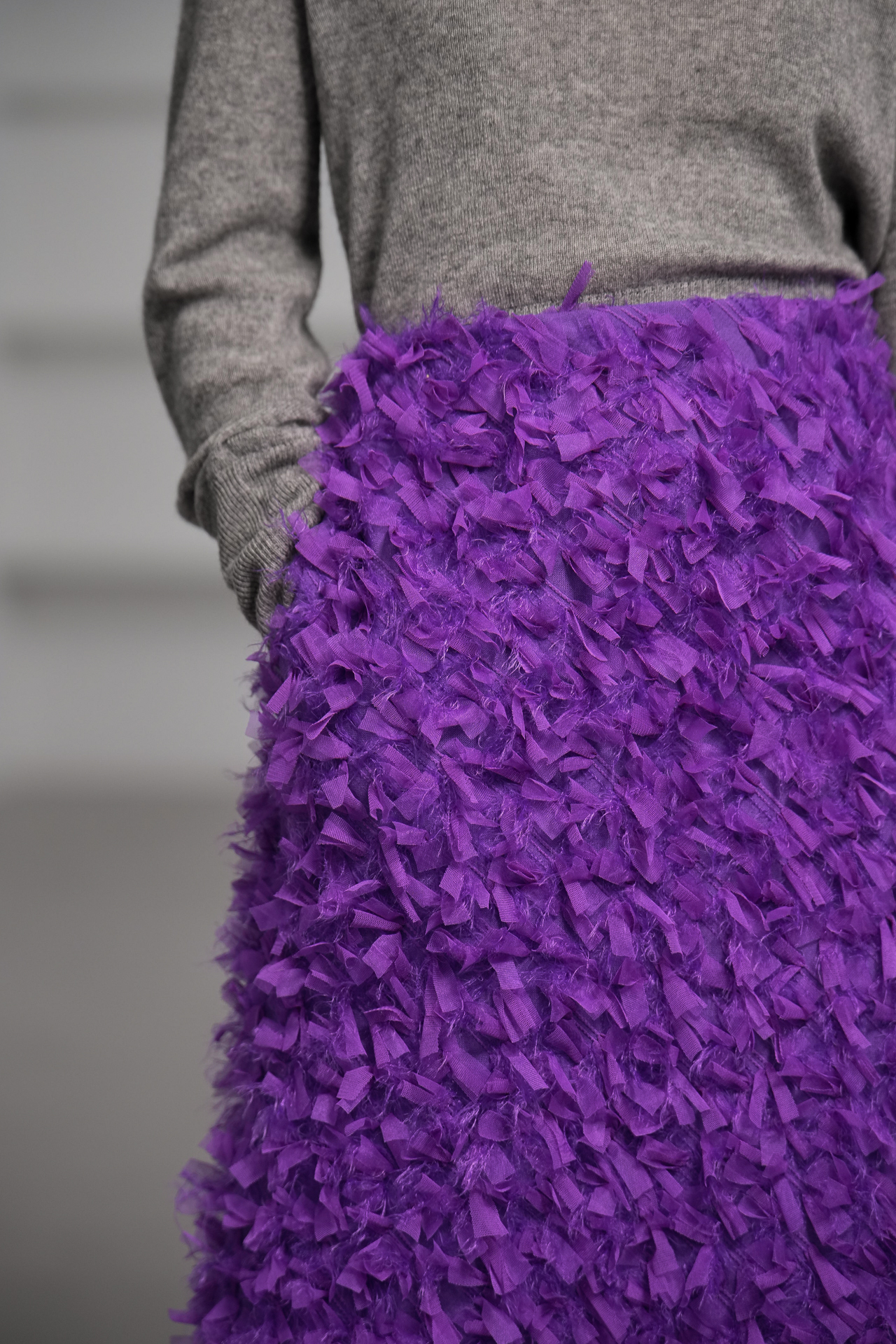 Odile Feather Grapeの画像