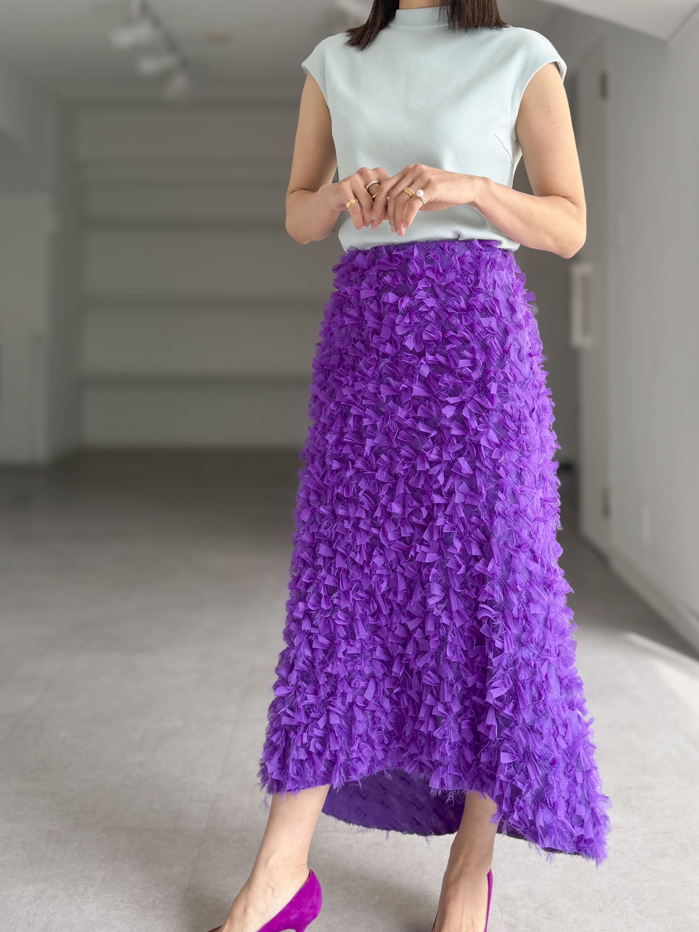 Odile Feather Grapeの画像