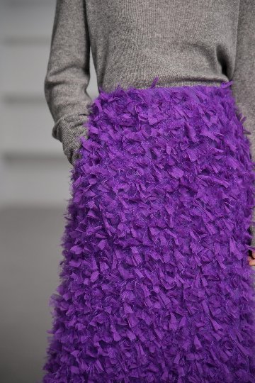 Odile Feather Grapeの画像