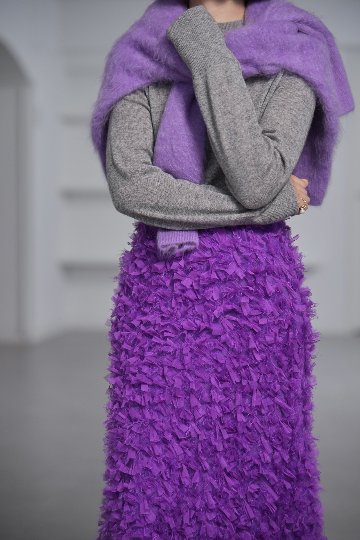 Odile Feather Grapeの画像