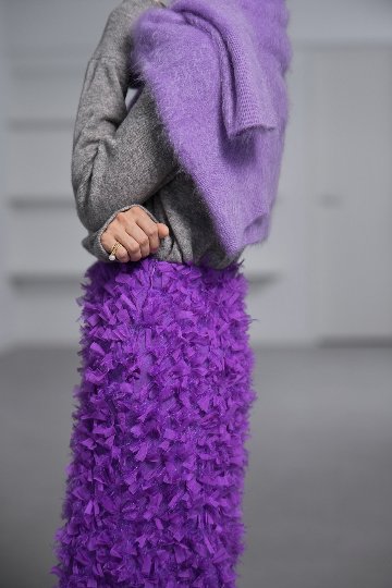 Odile Feather Grapeの画像