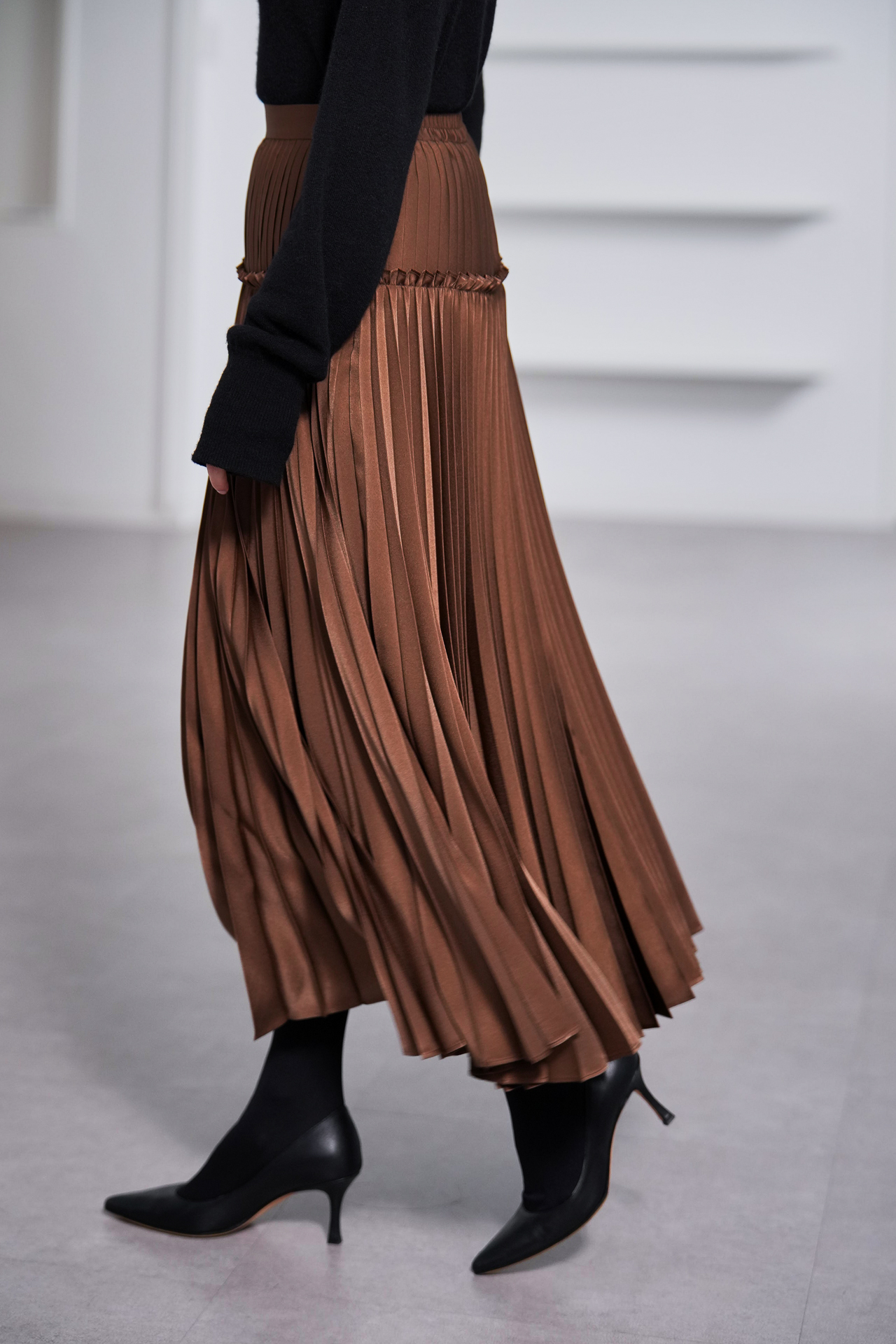 【12月上旬-12月中旬デリバリー予定】Rebecca Brownの画像