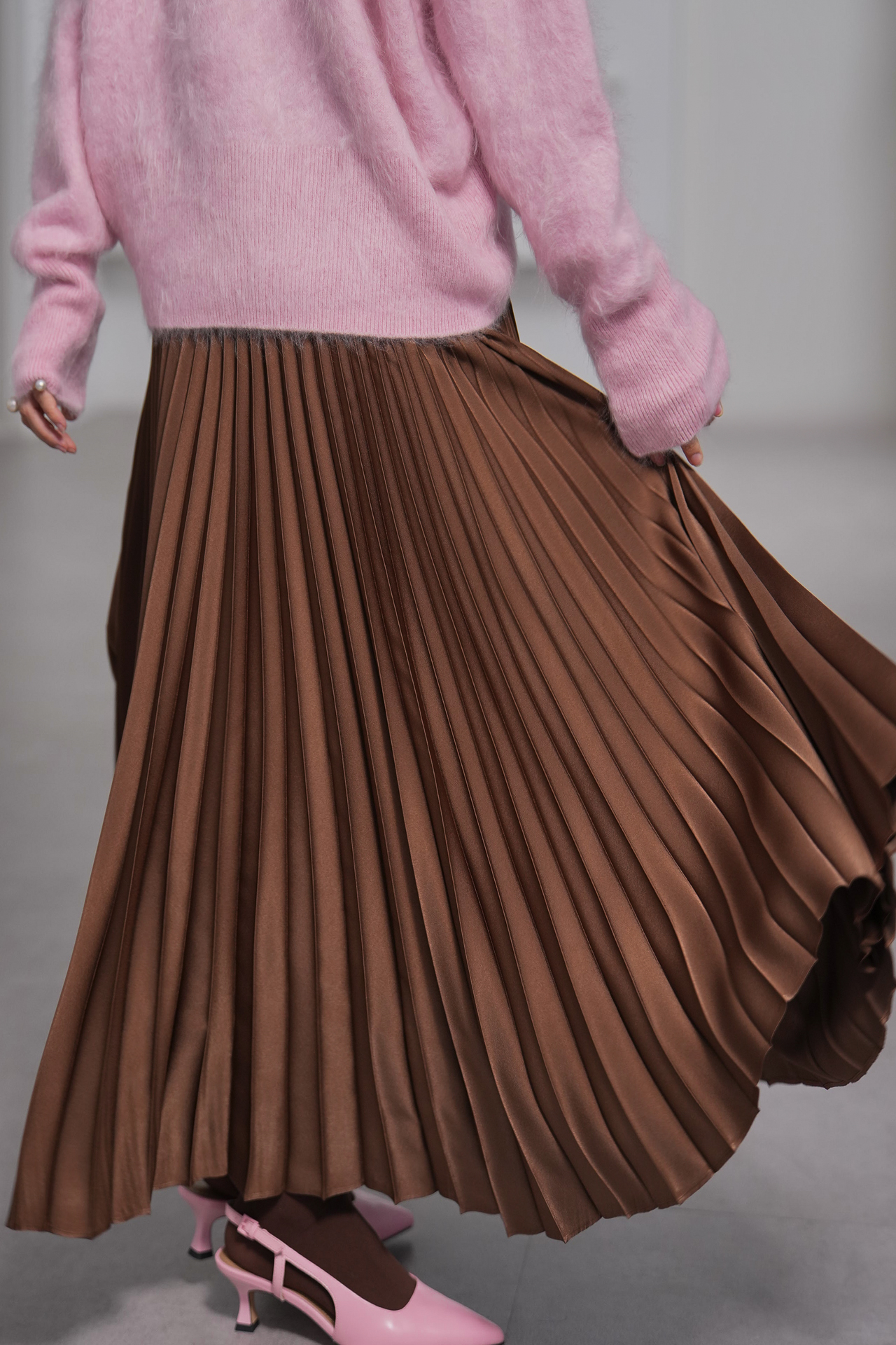 【12月上旬-12月中旬デリバリー予定】Rebecca Brownの画像