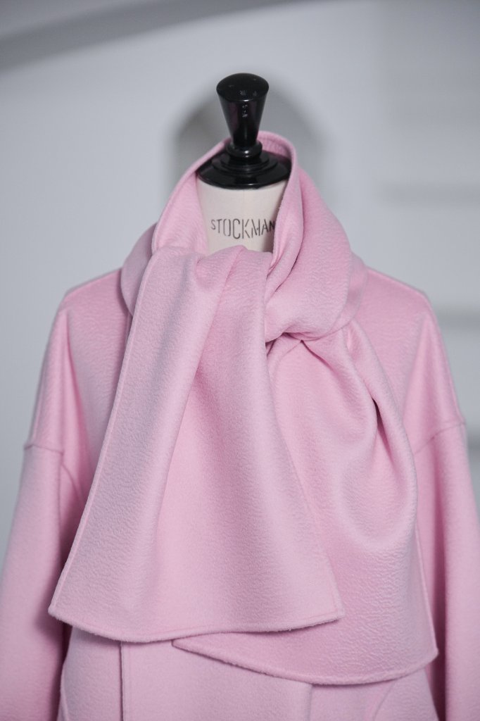 Tops｜SHE Tokyo online shop